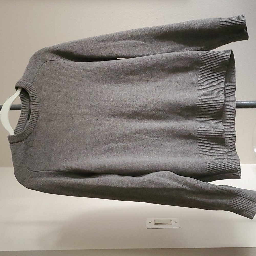 J. CREW 100% Lambswool Light Brown Sweater